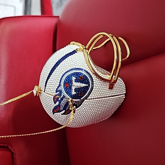 Tennessee Titans jeweled helmet purse - Picture 2 of 8